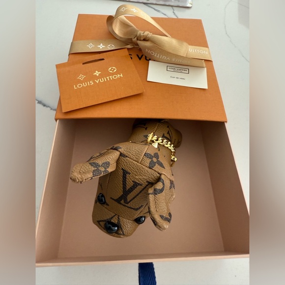 Louis Vuitton Brown Monogram Dog Keychain - Picture 1 of 8